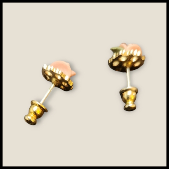 Dainty Vintage Porcelain Rose Stud Earrings - Picture 3 of 4